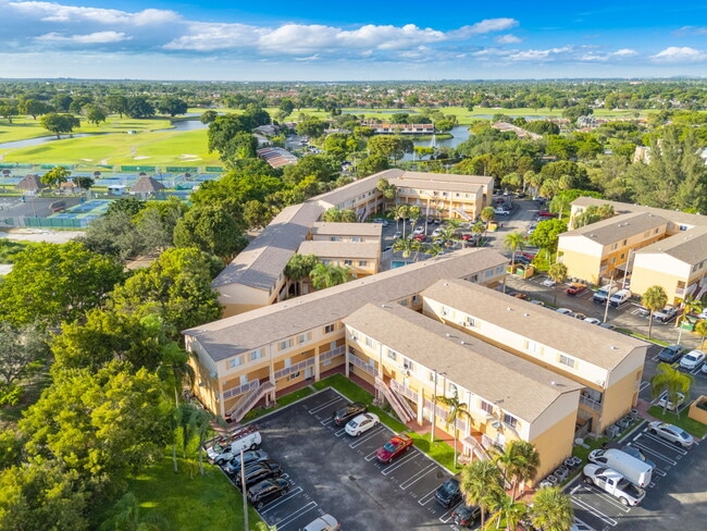 Foto del edificio - 6235 SW Kendale Lakes Cir