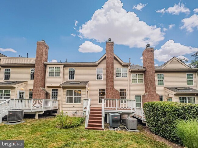 Building Photo - 43263 Somerset Hills Terrace