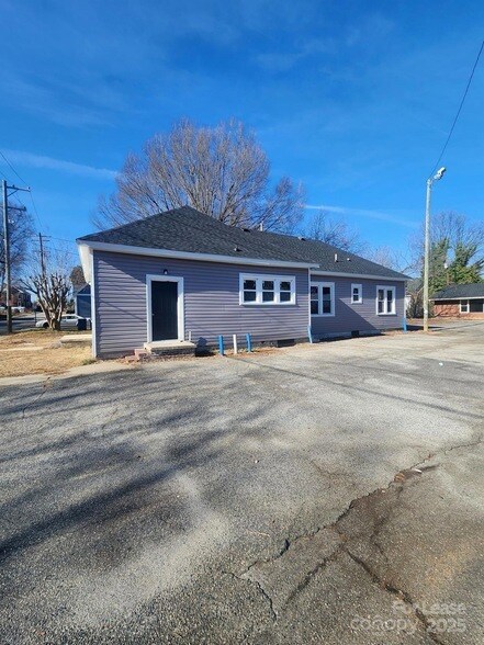 Foto principal - 216 E Horah St