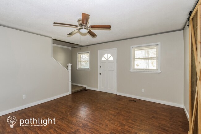 Foto del edificio - 3372 Beaver Drive