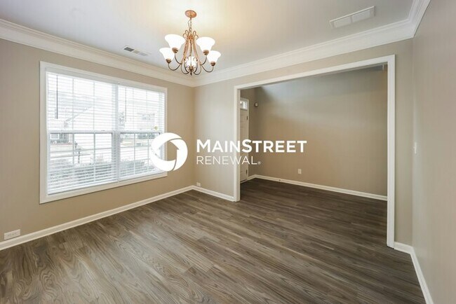 Building Photo - 3 Bedroom Pet-Friendly Home in Atlanta, GA with Main Street Renewal