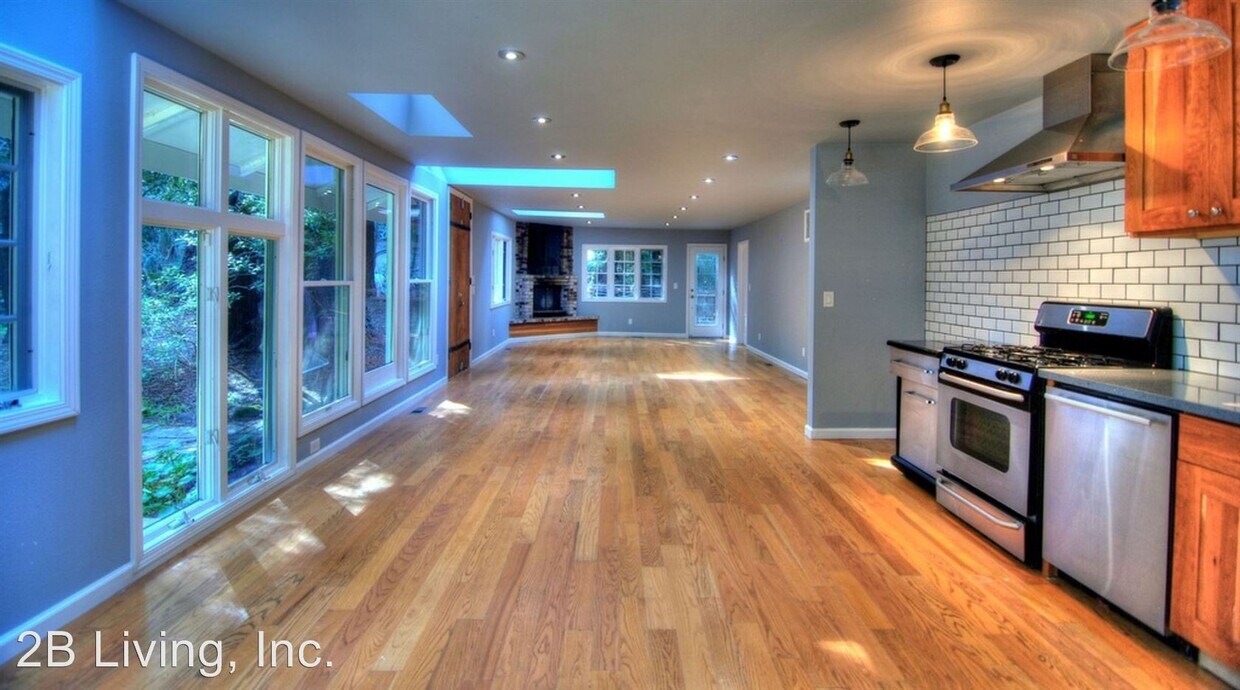 Primary Photo - 2 br, 1 bath House - 65 Sylvan Way