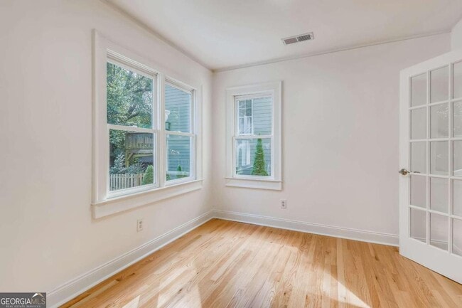 Building Photo - 1253 Francis St NW