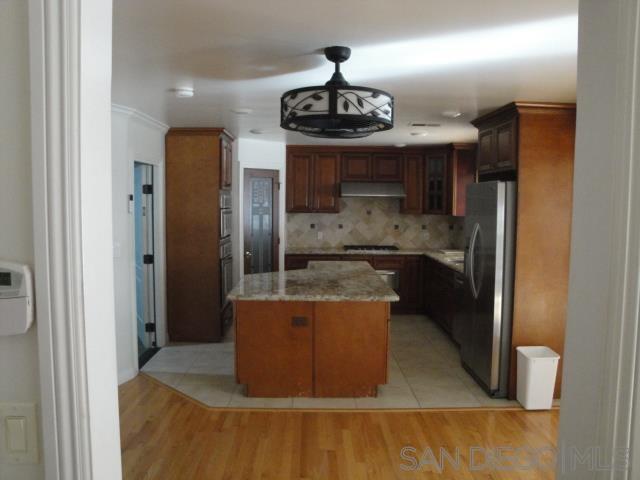 Building Photo - 6183 Rockhurst Dr