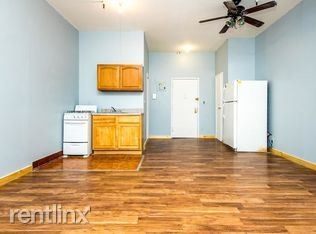 Building Photo - 1 br, 1 bath  - 307 Scholes St