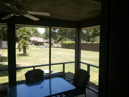 Building Photo - 1225 Boenig Dr