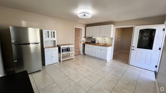 Building Photo - 20703 Ibex Ave