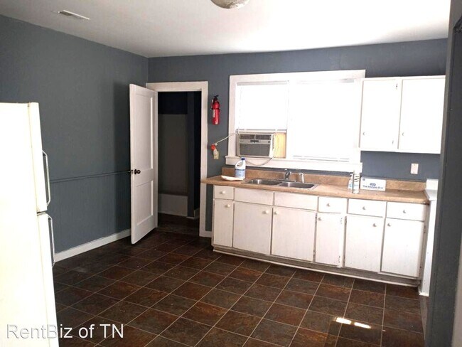 Foto del edificio - 3 br, 1 bath House - 3143 Johnston St
