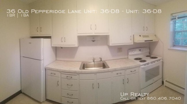 Building Photo - 36 Old Pepperidge Ln