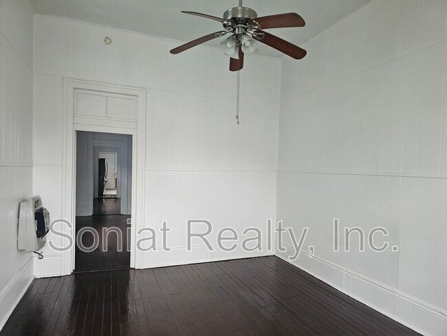 Foto del edificio - 622 S Scott St