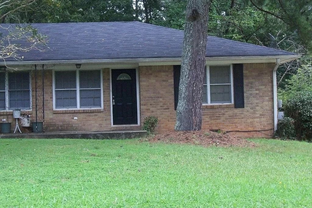 Primary Photo - 4420 Lincoln Jones Rd