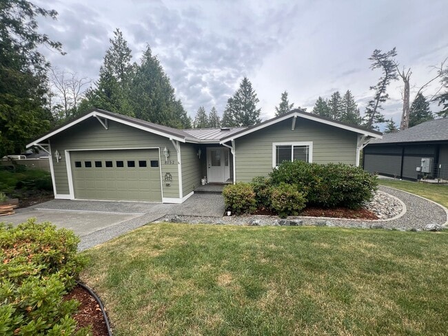 Building Photo - 3 Bed 2 Bath Home in Birch Bay Village