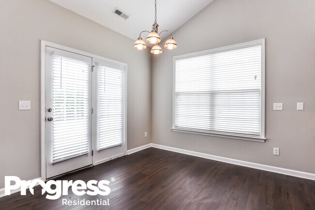 Building Photo - 9309 Doss Ct