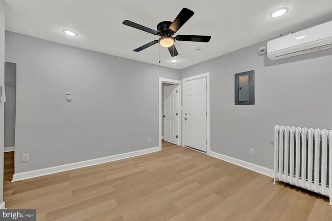 Foto del edificio - 618 Chestnut Hill Ave