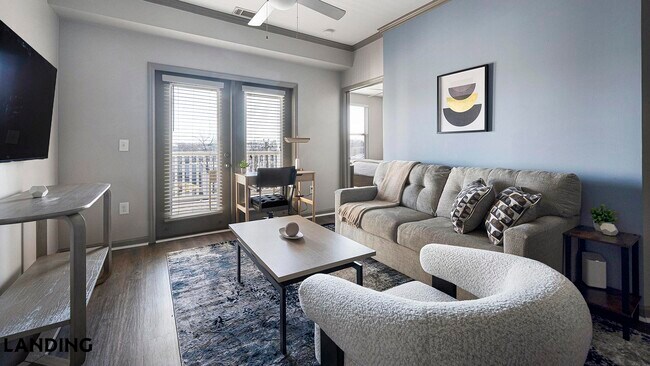 Foto del edificio - 225 Walden Village Ln