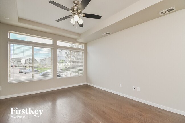 Building Photo - 9354 Timberlake Loop