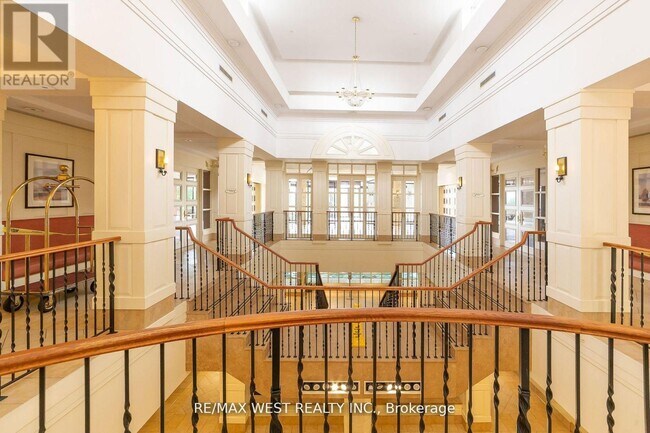 Photo du bâtiment - 710 Humberwood Blvd