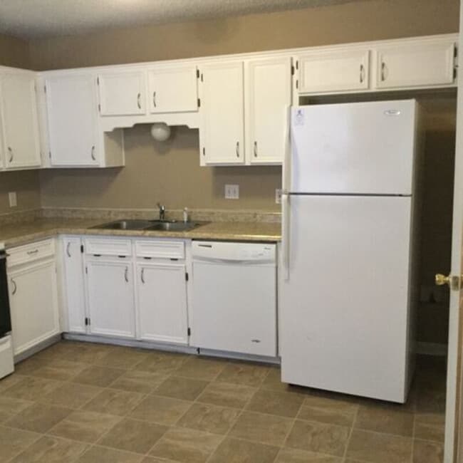 Foto del edificio - 3103 Courtney Ln