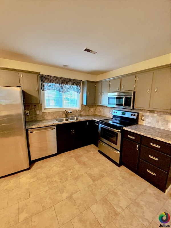 Building Photo - 4009 Towers Rd
