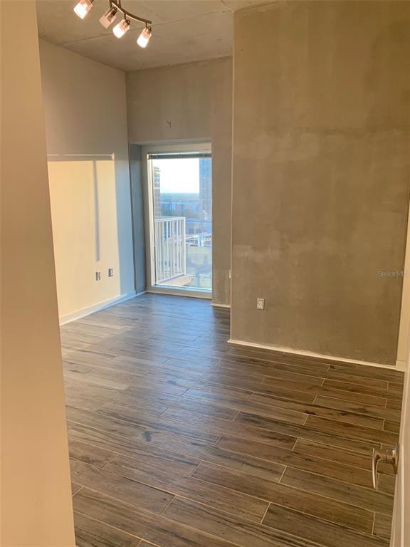 Building Photo - 777 N Ashley Dr