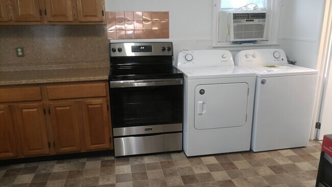 Foto del edificio - 623 E Northampton St
