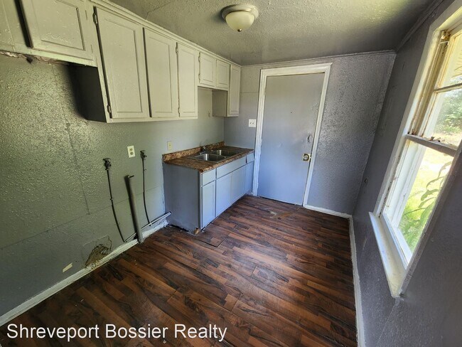 Foto del edificio - 2 br, 1 bath House - 336 E Olive