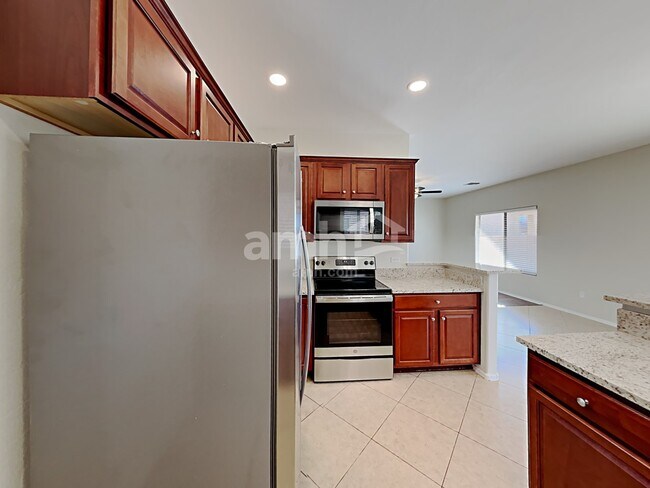 Foto del edificio - 7558 E Majestic Palm Ln