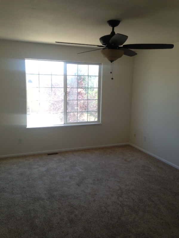 Foto del edificio - 4979 Butterfield Dr