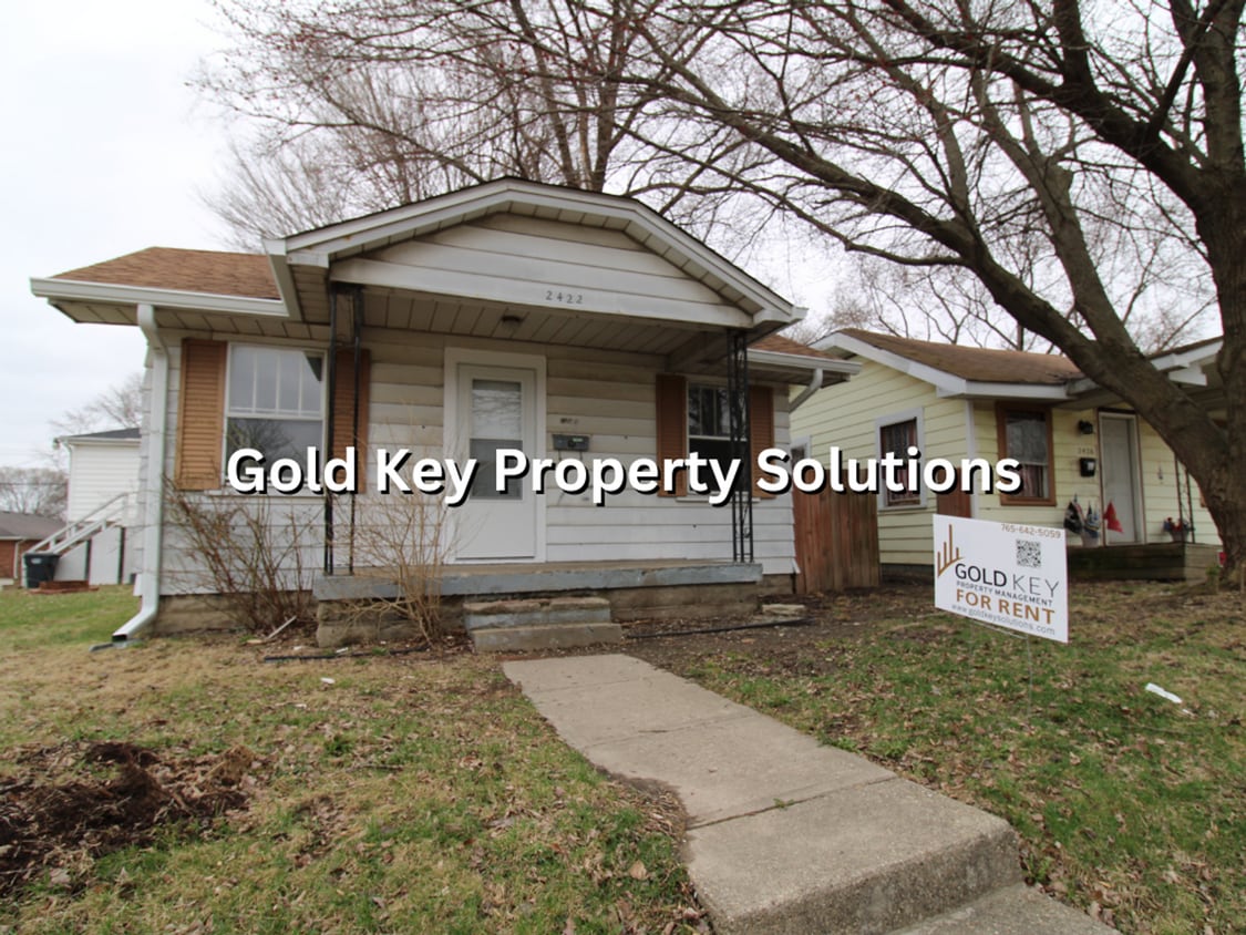 Primary Photo - Updated 2 Bed 1 Bath Home for Rent (NO SEC...