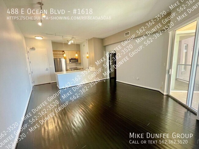 Building Photo - Beautiful 16th Floor Condo With Private Patio