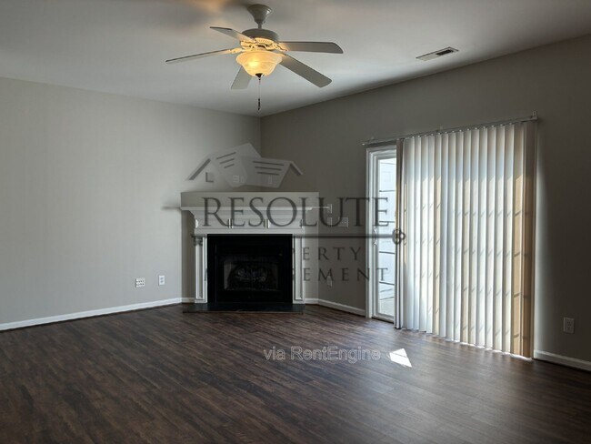 Foto del edificio - 11316 Shadow Elms Ln