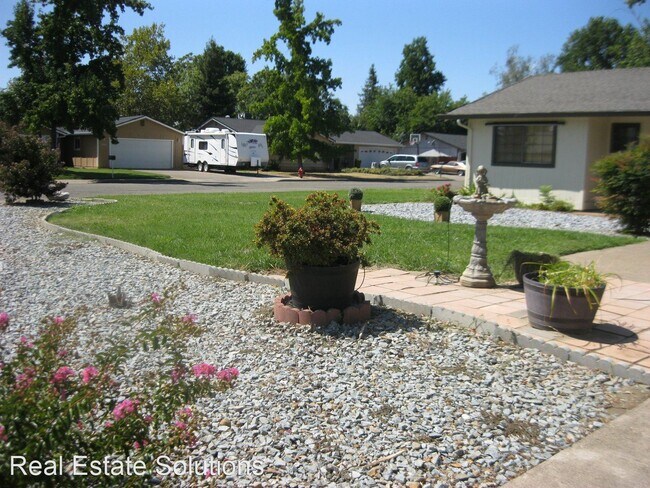 Building Photo - 3 br, 2 bath House - 3760 Bmbow