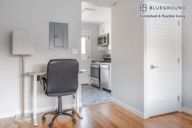 Building Photo - 1058 Noel Dr