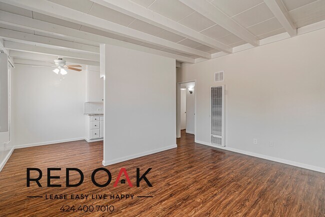 Foto del edificio - 12032 Elmcroft Ave