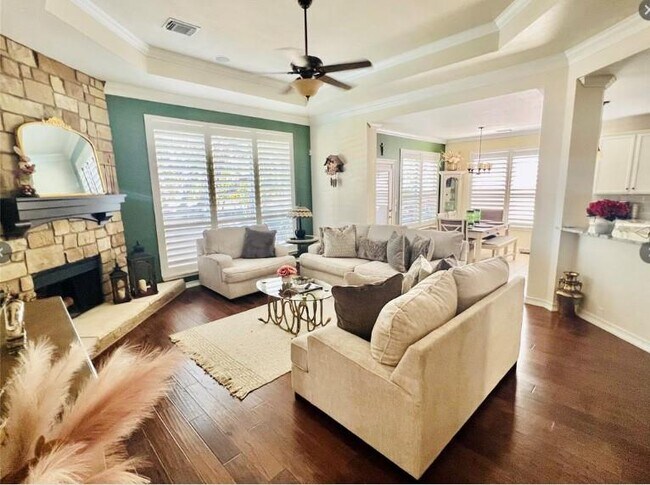 Foto del edificio - 2311 Encino Mist