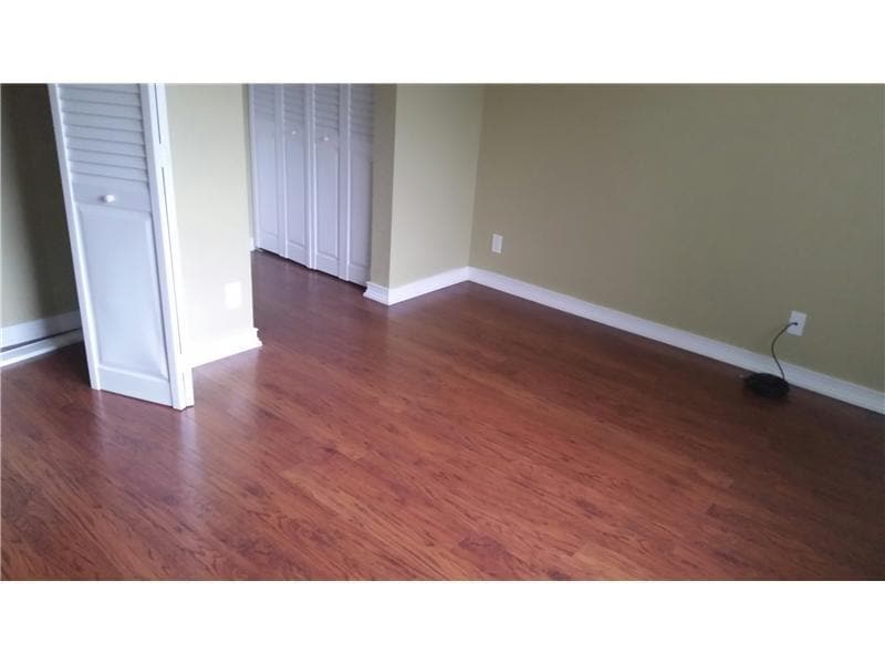 Foto del edificio - 7710 NW 50th St