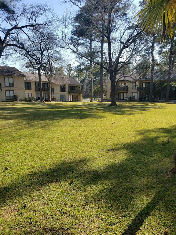 Primary Photo - 15919 Golf Club Dr