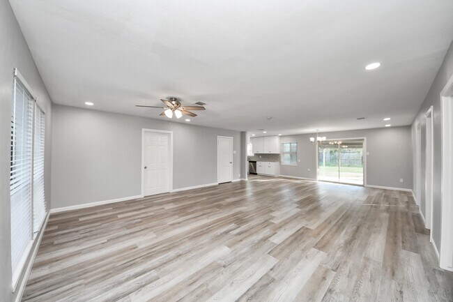 Foto del edificio - 7922 Sheree St