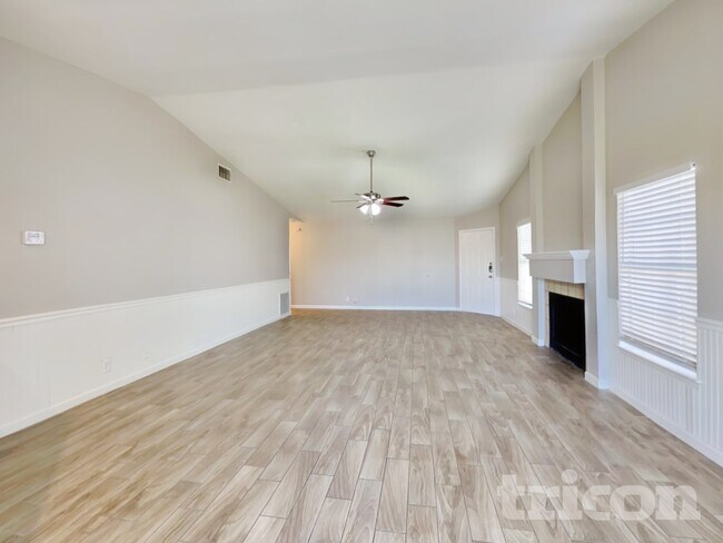 Building Photo - 7150 Elk Trail