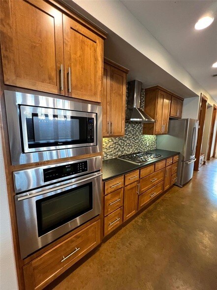 Foto del edificio - 4601 Depew Ave