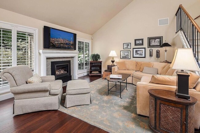 Photo - 1627 159th PL NE Townhome