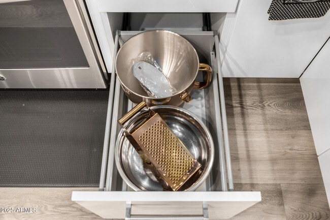 Foto del edificio - 7970 E Camelback Rd