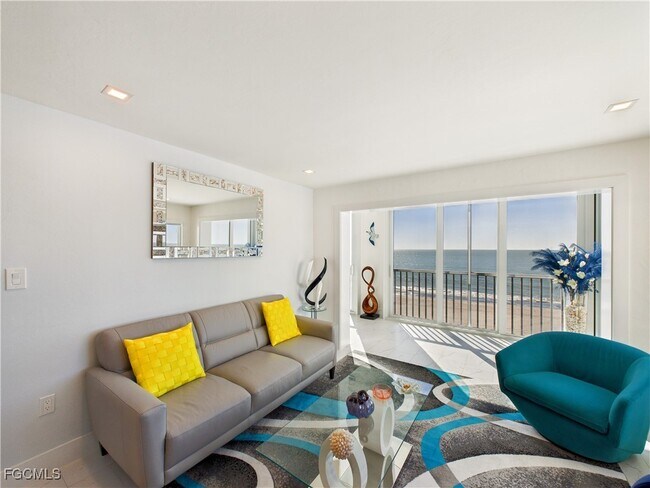 Foto del edificio - 25870 Hickory Blvd