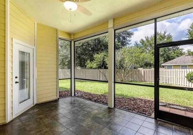 Building Photo - 7962 SW 85th Terrace