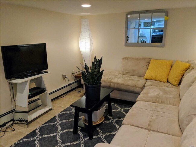 Foto del edificio - 15 Baylawn Ave