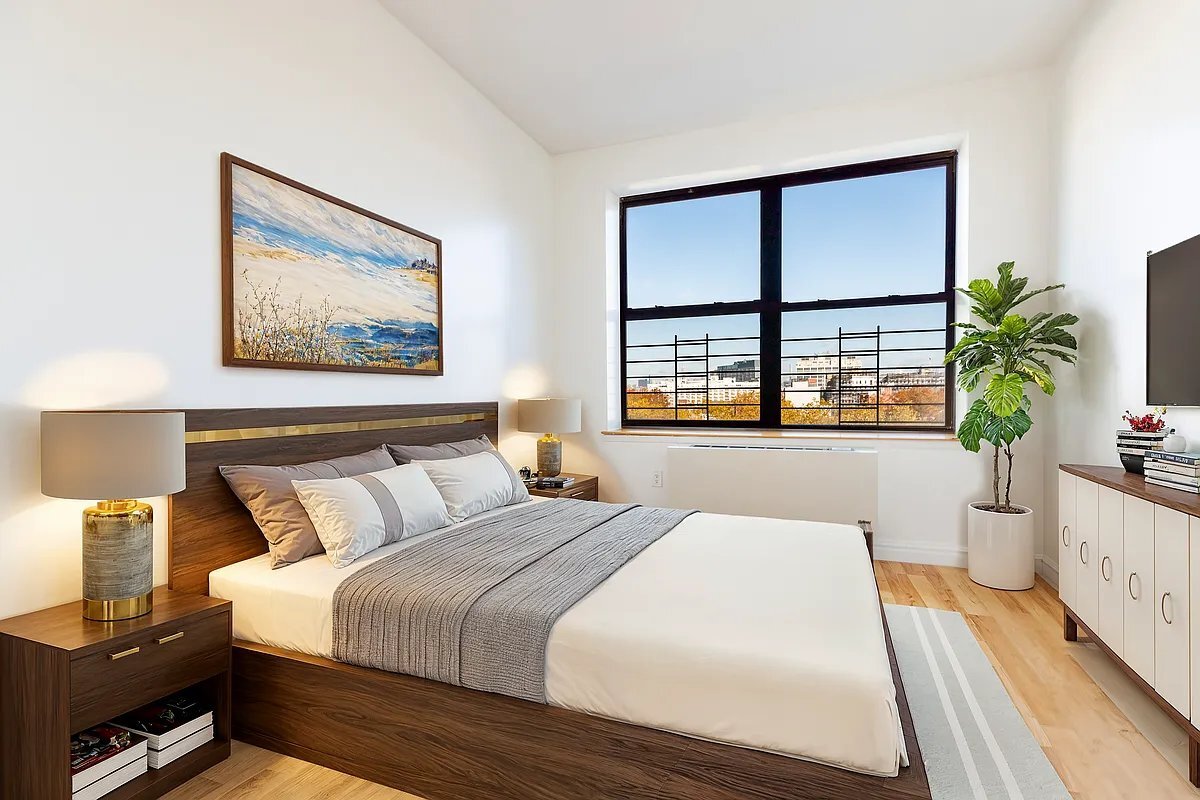 Foto principal - 150 Clermont Ave
