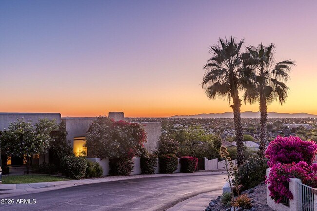 Building Photo - 18425 N 14th St