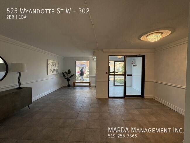 Photo du bâtiment - SPACIOUS 2 BED/1 BATH UNIT -DOWNTOWN INCLUSIVE W/$50 CAP!