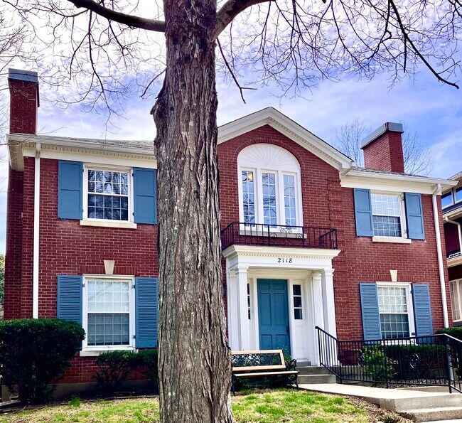 Building Photo - 2118 Eastern Pky