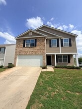 Building Photo - 508 Elmwood Pond Ct
